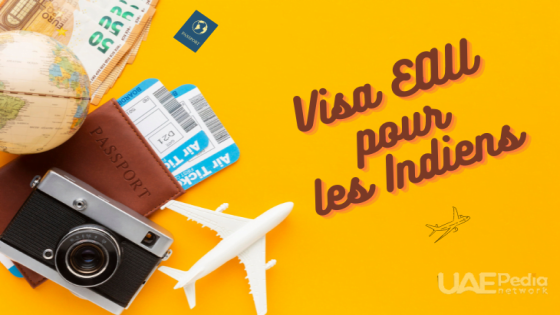 Visa EAU pour les Indiens; avion et passeport et photo camera et quelque papiers