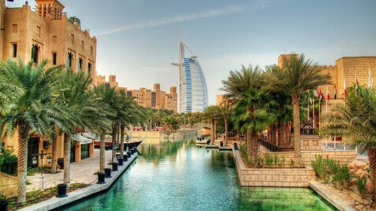 Dubai Budget Travel Tips and Hacks