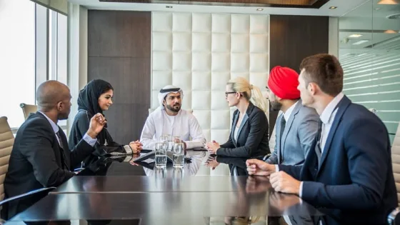 dress code in UAE offices: learn about it’s policy in Dubai, and the consequences for breaking it
