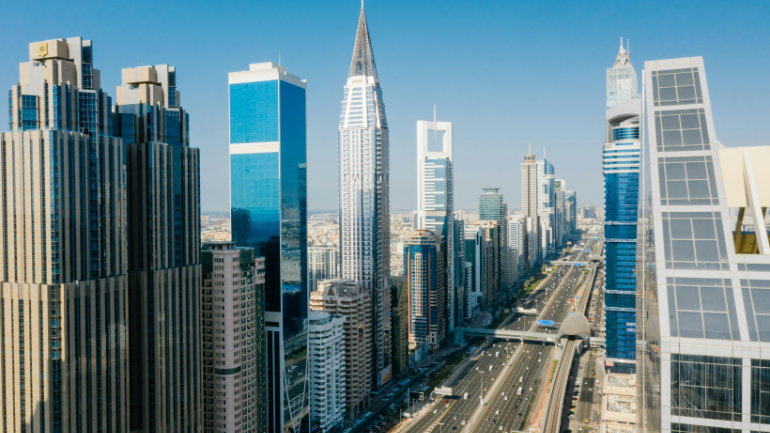 Renting Vs Commercial Leasing UAE Properties