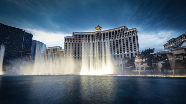 Dubai Fountain Show